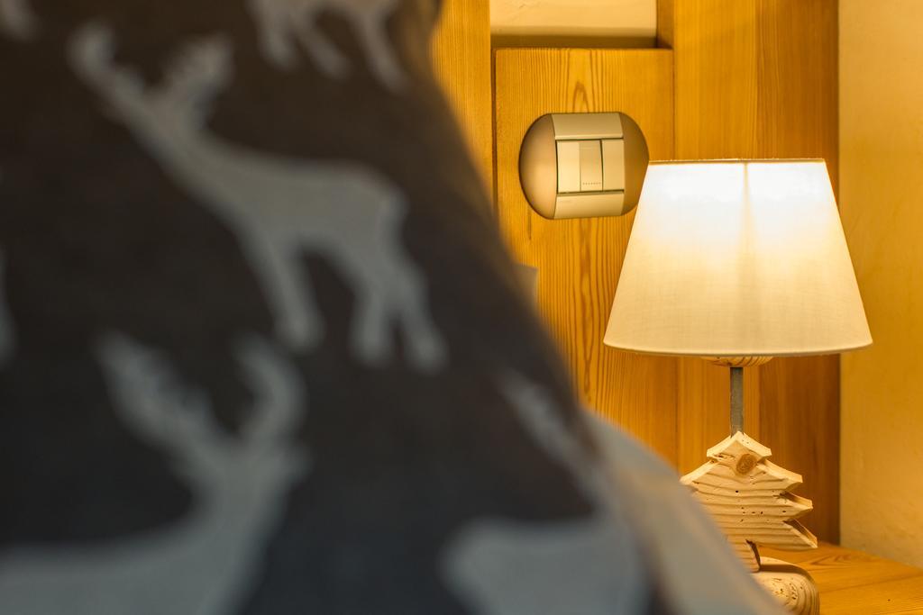 מורגקס Hotel Les Montagnards מראה חיצוני תמונה