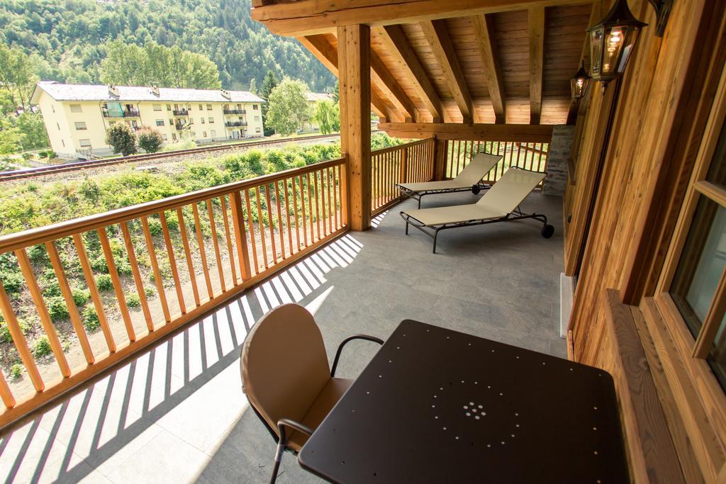 מורגקס Hotel Les Montagnards מראה חיצוני תמונה