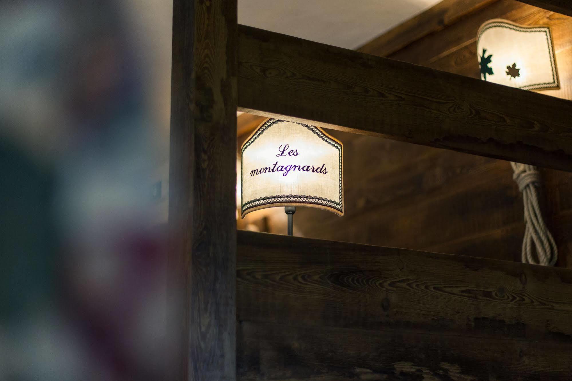 מורגקס Hotel Les Montagnards מראה חיצוני תמונה